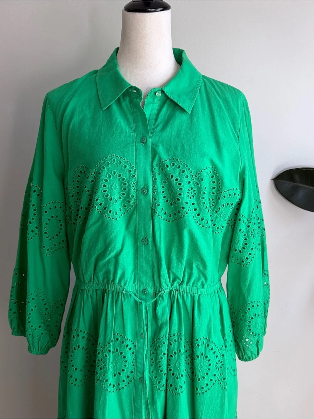 Talbots Eyelet Puff Sleeve Poplin Shirtdress 12 - Picture 4 of 10